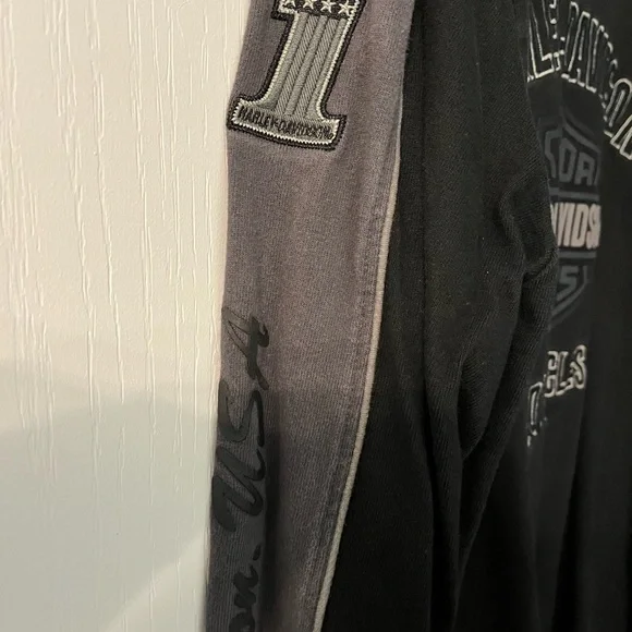 Harley-Davidson Black and Gray Sweatshirt. Size XL - Picture 4 of 5